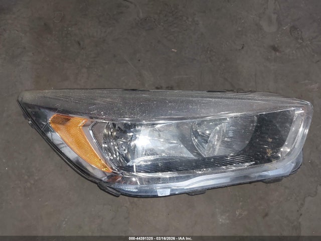 1FMCU9GD1HUE08490 Ford ESCAPE SE