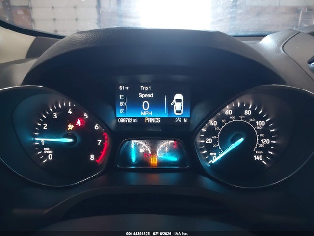 1FMCU9GD1HUE08490 Ford ESCAPE SE