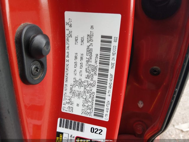 44391356 :رقم المزاد ، 3TMCZ5AN4HM096430 vin ، 2017 Toyota Tacoma Trd Off Road مزاد بيع