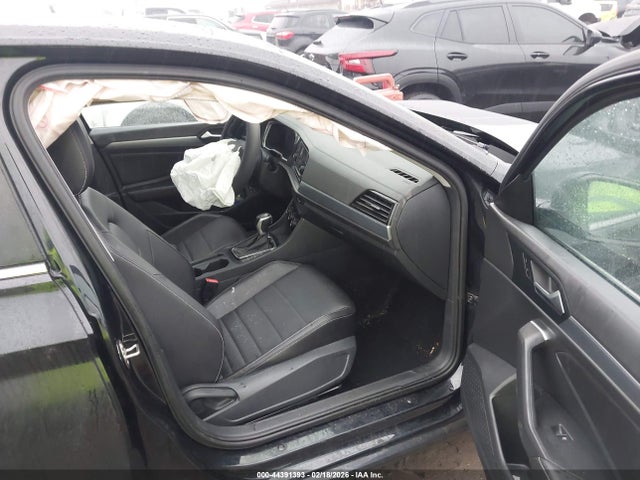 44391393 :رقم المزاد ، 3VW7M7BU2NM011921 vin ، 2022 Volkswagen Jetta 1.5t Se مزاد بيع