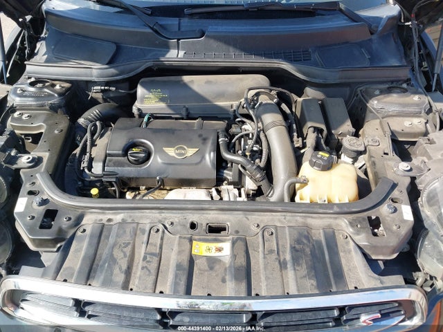 2015 MINI COUNTRYMAN WMWZC3C5XFWT04804 Photo 9