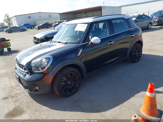 2015 MINI COUNTRYMAN WMWZC3C5XFWT04804 Photo 1