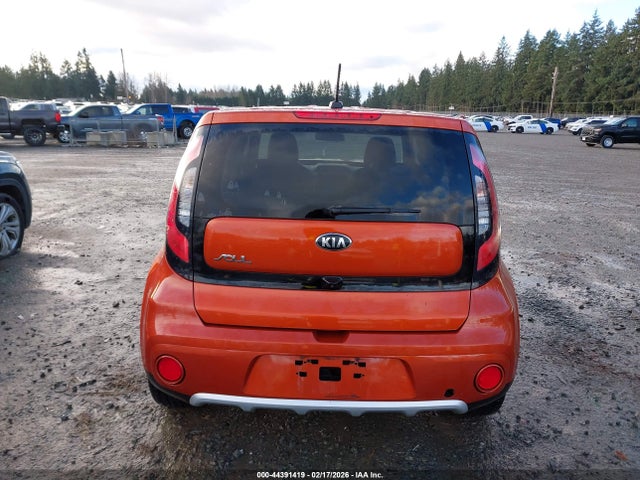 KIA SOUL + 2018 KNDJP3A5XJ7572097 Image 16