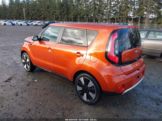 KIA SOUL + 2018 KNDJP3A5XJ7572097 Image 3