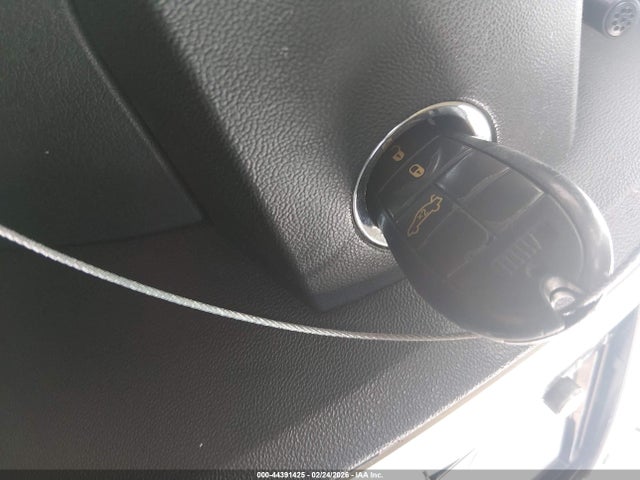 Продаж на аукціоні авто 2010 Chrysler 300 Touring, vin: 2C3CA4CD3AH101843, номер лоту: 44391425