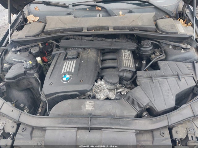 44391444 :رقم المزاد ، WBADW3C52BE541918 vin ، 2011 Bmw 328i مزاد بيع