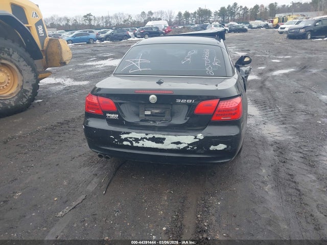 44391444 :رقم المزاد ، WBADW3C52BE541918 vin ، 2011 Bmw 328i مزاد بيع