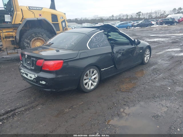 44391444 :رقم المزاد ، WBADW3C52BE541918 vin ، 2011 Bmw 328i مزاد بيع