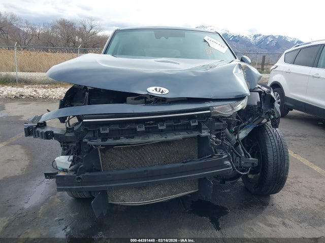 KNDJ23AU3L7014990 KIA SOUL S
