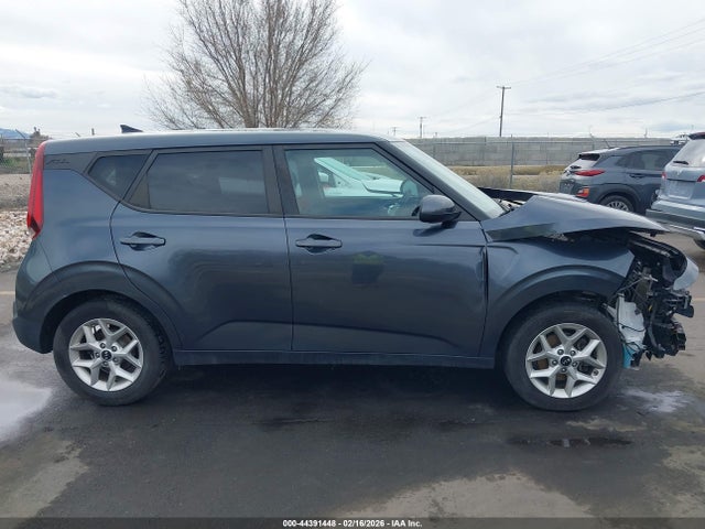 KNDJ23AU3L7014990 KIA SOUL S