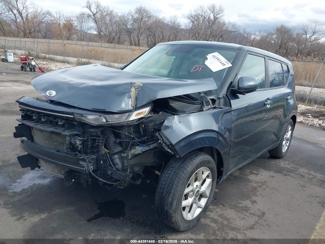 KNDJ23AU3L7014990 KIA SOUL S