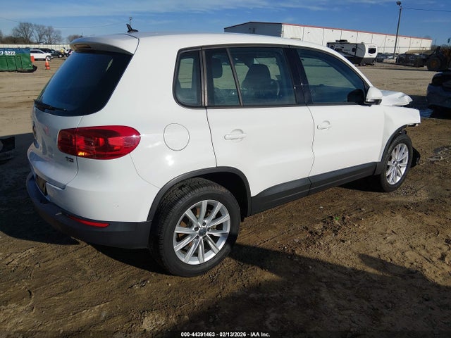 2017 Volkswagen Tiguan 2.0t/2.0t S მანქანა იყიდება აუქციონზე, vin: WVGAV7AX9HK054970, აუქციონის ნომერი: 44391463