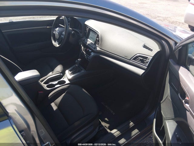 KMHD84LF2HU395994 Hyundai Elantra Value Edition