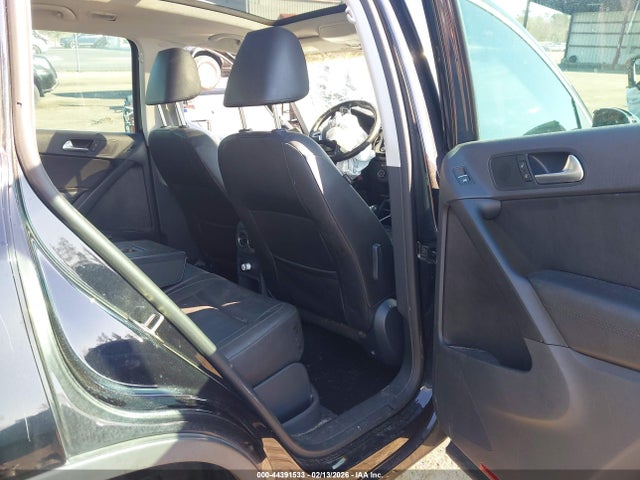 Продажа на аукционе авто 2013 Volkswagen Tiguan S/se/sel, vin: WVGAV7AX3DW534991, номер лота: 44391533