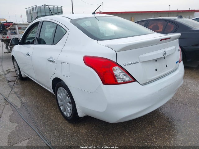 3N1CN7AP4EL852691 Nissan Versa 1.6 Sv