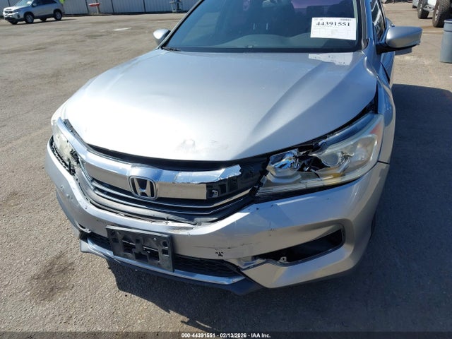 1HGCR2F30HA206426 Honda ACCORD LX