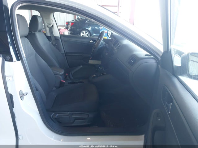 3VW267AJ0GM226485 Volkswagen Jetta 1.4t S