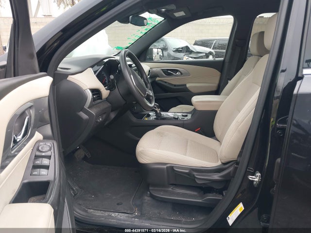 1GNEVFKW0NJ158102 Chevrolet Traverse Awd Ls