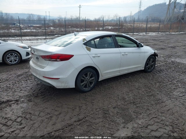 Aukcja sprzedaży 2018 Hyundai Elantra Sel, vin: 5NPD84LF6JH239252, numer aukcji: 44391591