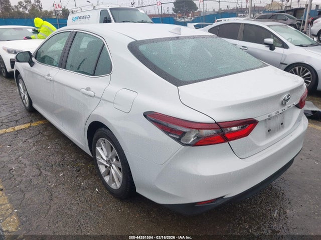 2024 TOYOTA CAMRY 4T1C11AK2RU230186 Photo 2