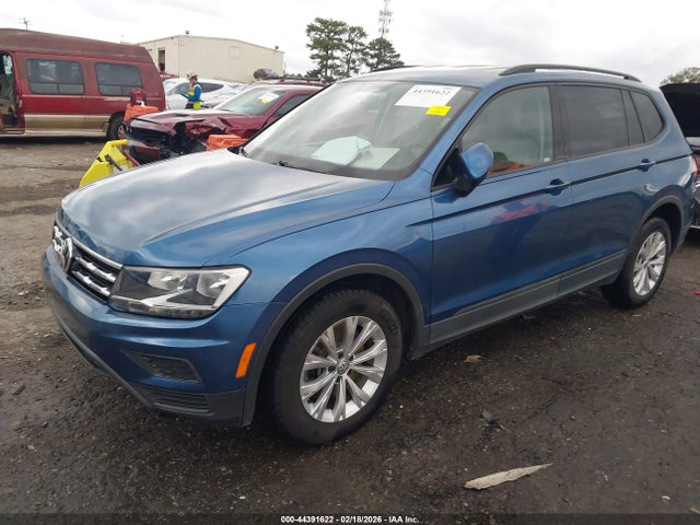 Продажа на аукционе авто 2019 Volkswagen Tiguan 2.0t S, vin: 3VV1B7AX4KM184749, номер лота: 44391622
