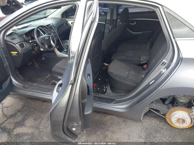 KMHD35LH4GU329693 Hyundai ELANTRA GT