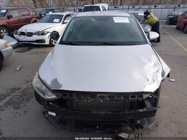 Hyundai ELANTRA SE 2017 5NPD74LF3HH131099 Image 13