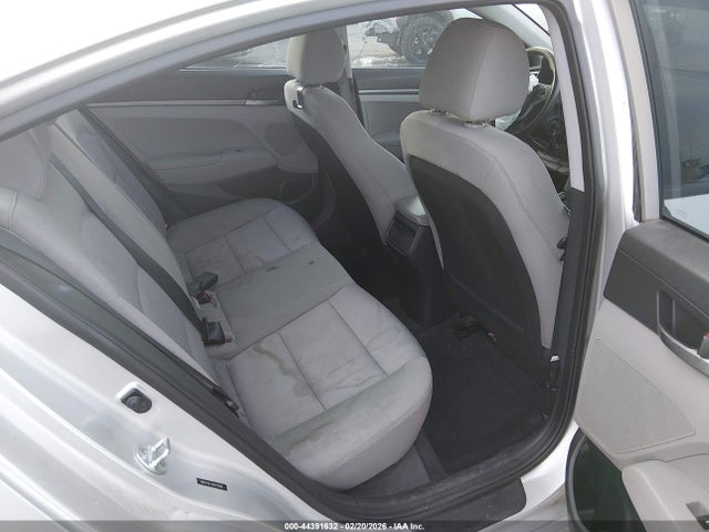 Hyundai ELANTRA SE 2017 5NPD74LF3HH131099 Image 8