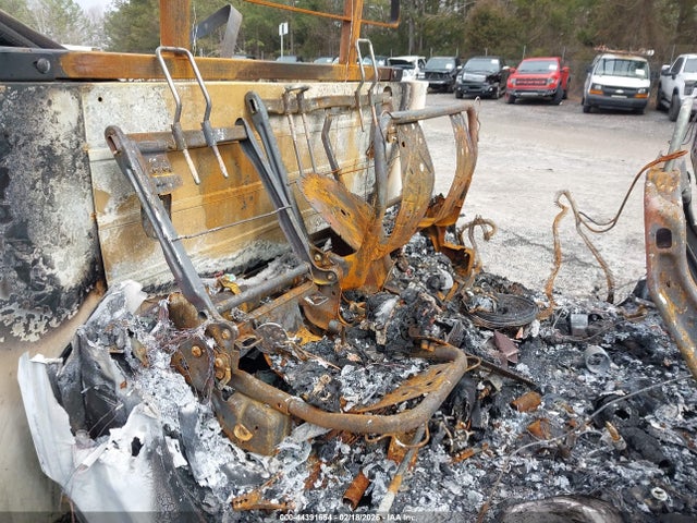1FD0W4GT1KEG57915 Ford F-450 Chassis Xl