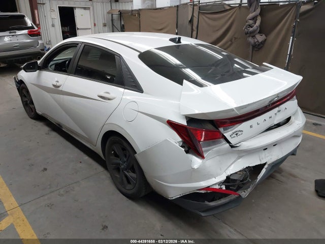 5NPLS4AG1MH030448 Hyundai ELANTRA SEL