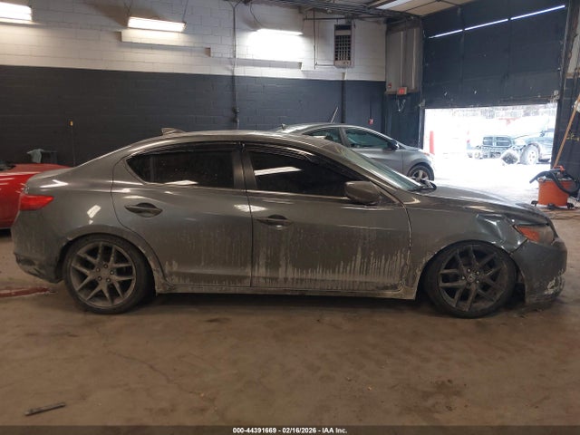 Продаж на аукціоні авто 2013 Acura Ilx 2.0l, vin: 19VDE1F72DE003677, номер лоту: 44391669