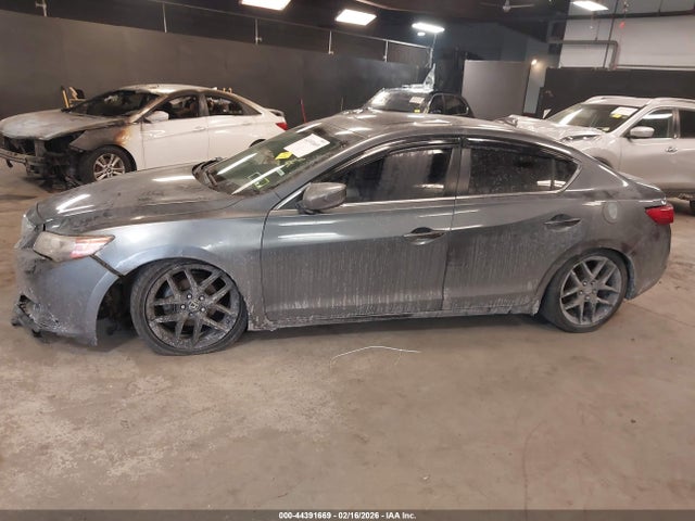 Продаж на аукціоні авто 2013 Acura Ilx 2.0l, vin: 19VDE1F72DE003677, номер лоту: 44391669