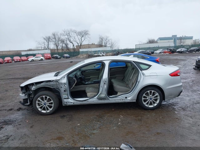 Ford FUSION SE 2019 3FA6P0H74KR218734 Image 15