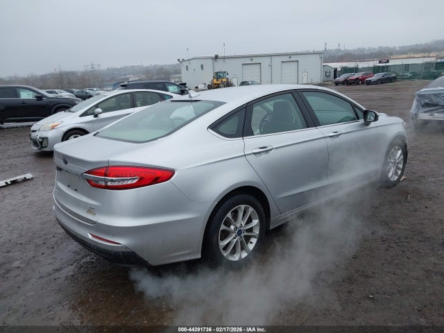 Ford FUSION SE 2019 3FA6P0H74KR218734 Image 4