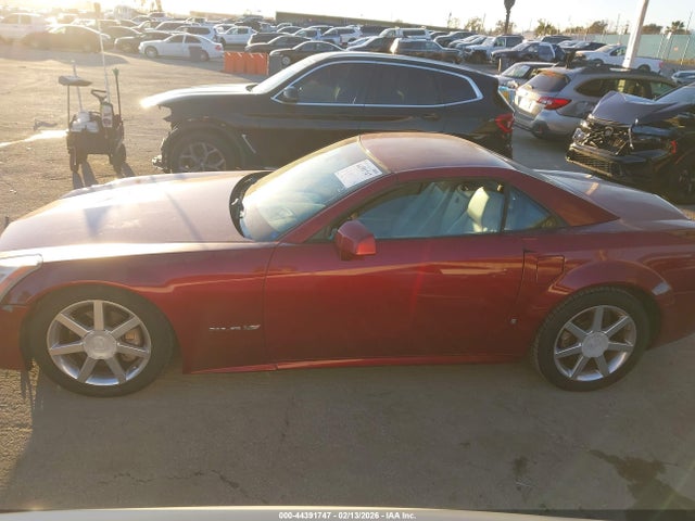 2006 Cadillac Xlr Standard მანქანა იყიდება აუქციონზე, vin: 1G6YV36A165600627, აუქციონის ნომერი: 44391747