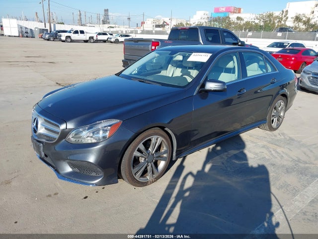 Mercedes-Benz E 350 2014 WDDHF5KBXEA781775 Image 2