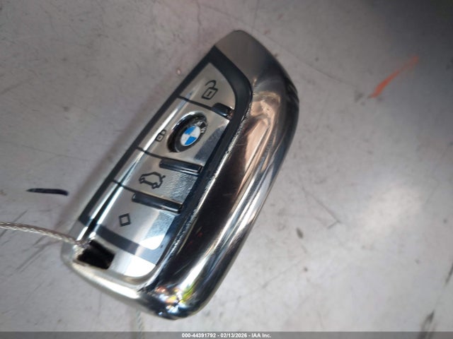 2016 BMW X1 WBXHT3C34GP883672 Photo 10