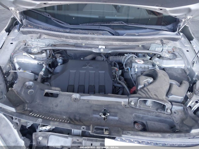Mitsubishi Eclipse Cross Es 2019 JA4AT3AA2KZ045647 Image 10