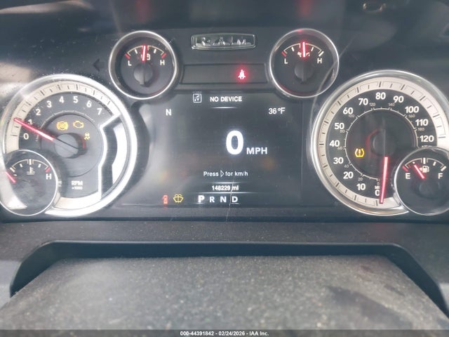 44391842 :رقم المزاد ، 3C6RR7LT0GG136220 vin ، 2016 Ram 1500 Big Horn مزاد بيع