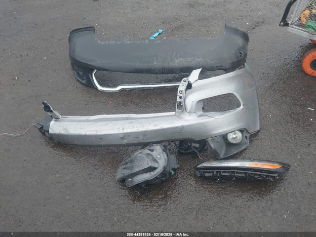 1C4PJMDB1GW225694 Jeep Cherokee Limited