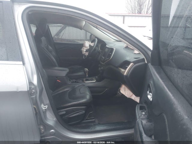 1C4PJMDB1GW225694 Jeep Cherokee Limited