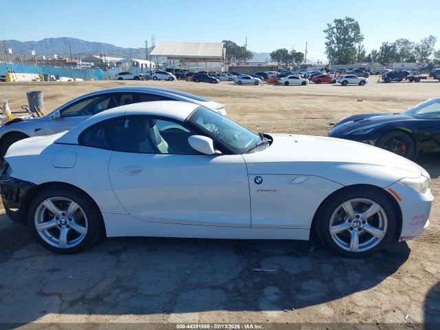 44391866 :رقم المزاد ، WBALL5C50DJ104557 vin ، 2013 Bmw Z4 Sdrive28i مزاد بيع