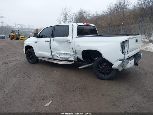 5TFAY5F17KX853788 Toyota Tundra Platinum 5.7l V8