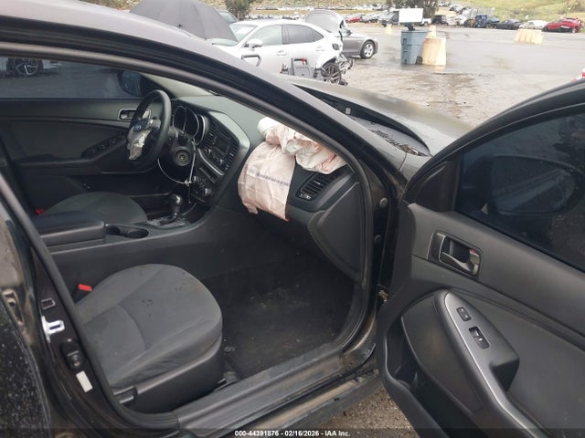 KIA Optima Lx 2015 KNAGM4A75F5664941 Image 5