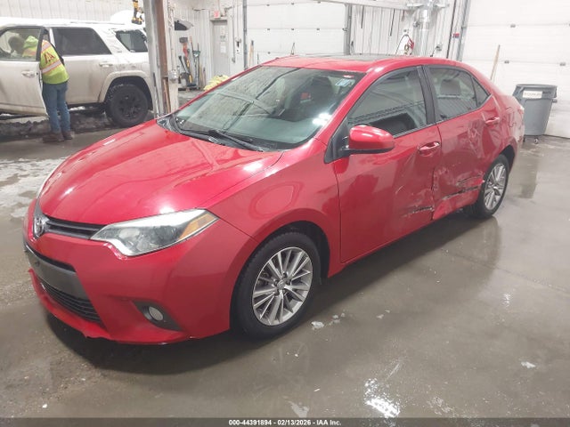 Toyota Corolla Le Premium 2015 2T1BURHE4FC394456 Image 2