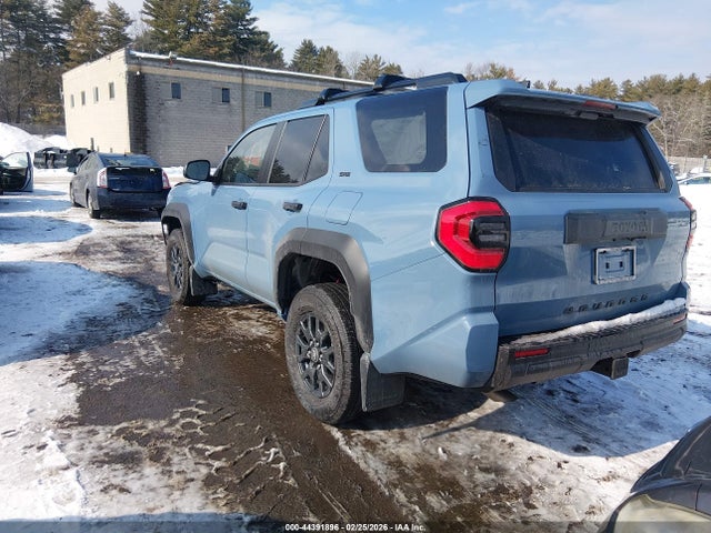 Toyota 4RUNNER SR5 2025 JTEVA5BR2S5060259 Image 3