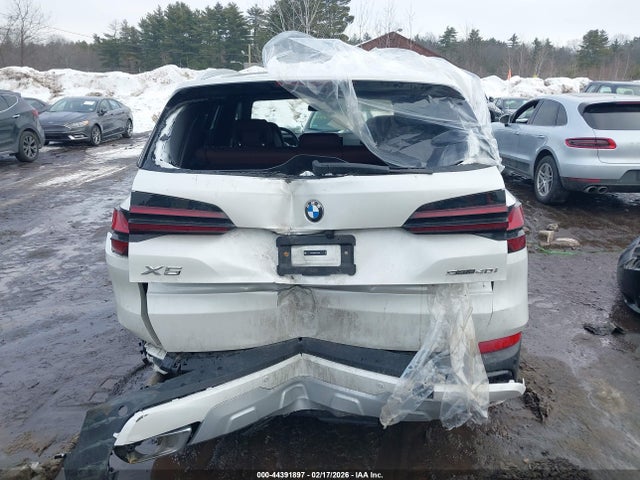 5UX13EU07T9113462 BMW X5 Sdrive40i