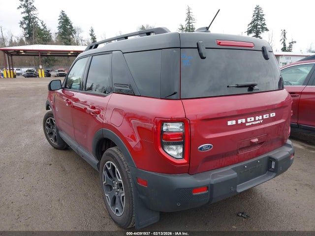 Ford Bronco Sport Outer Banks 2025 3FMCR9CN5SRF38240 Image 3