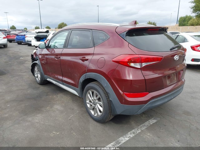 KM8J33A43HU527044 Hyundai Tucson Se Plus