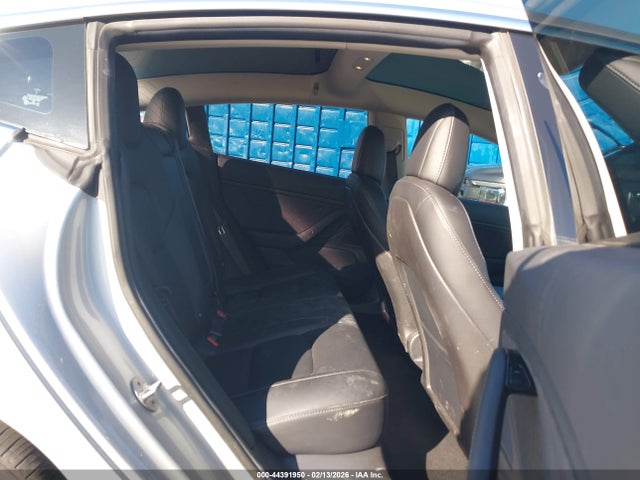 2018 TESLA MODEL 3 5YJ3E1EA1JF037521 Photo 7